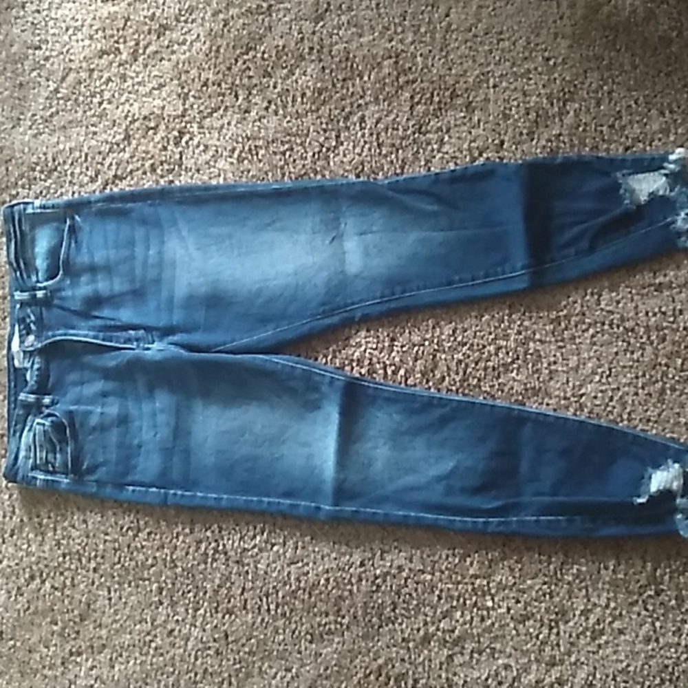 KanCan Frayed Jeans
